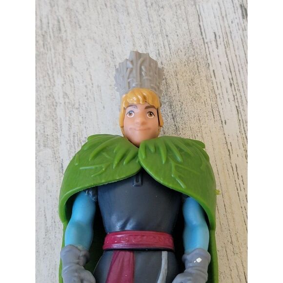 Mattel 2013 Frozen Kristoff troll King wedding outfit toy figure Disney - Picture 2 of 4